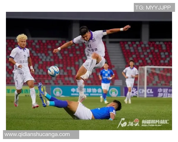 足球明星传授实用技巧视频合集助你提升球技与比赛表现 足球明星传授实用技巧视频合集助你提升球技与比赛表现